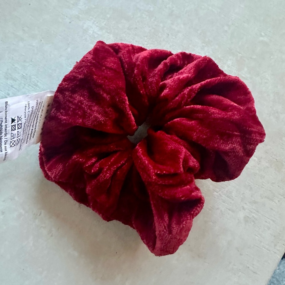 Sezane Red Velvet Hair Scrunchie